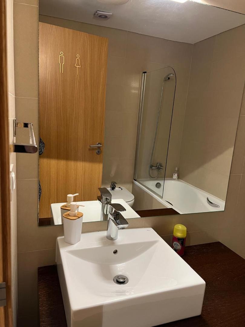 Ramona Appartement Aveiro Buitenkant foto