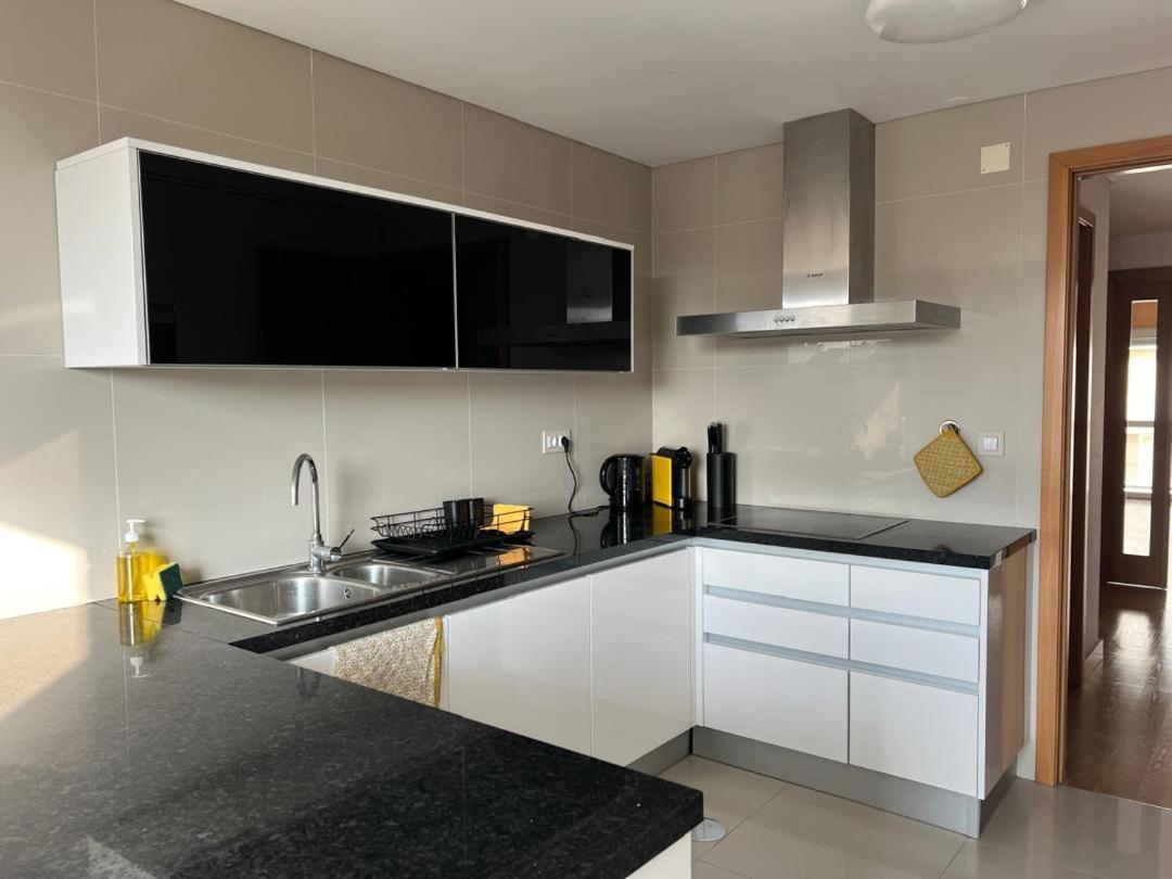 Ramona Appartement Aveiro Buitenkant foto